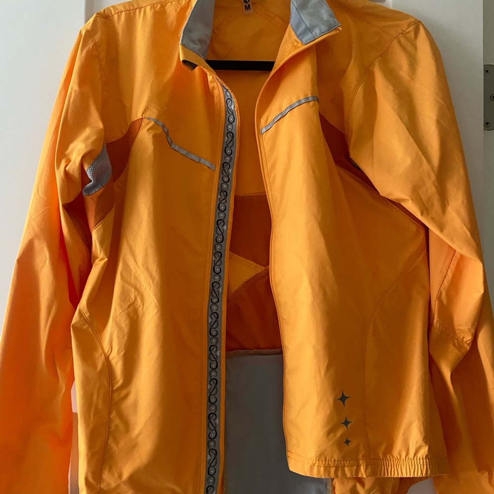 iZumi cycling jacket